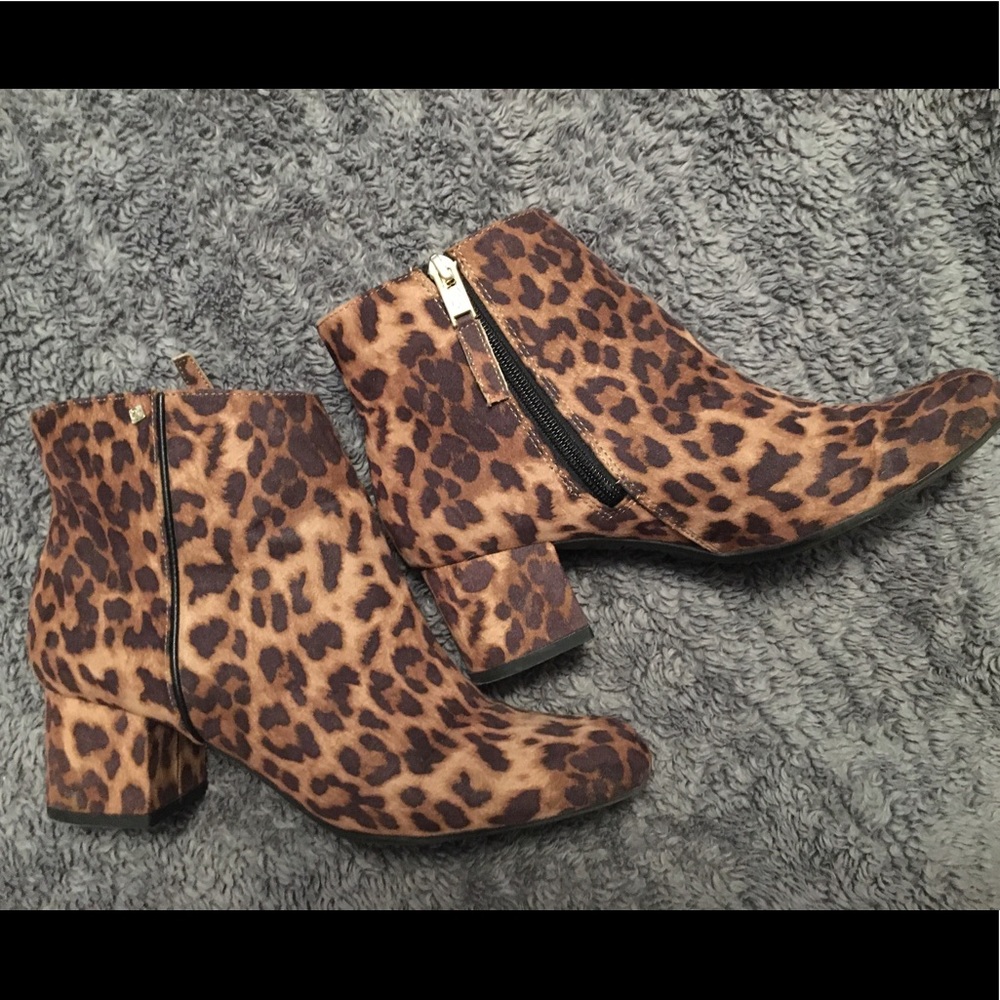 ✨EUC Sam & Libby Leopard Booties✨